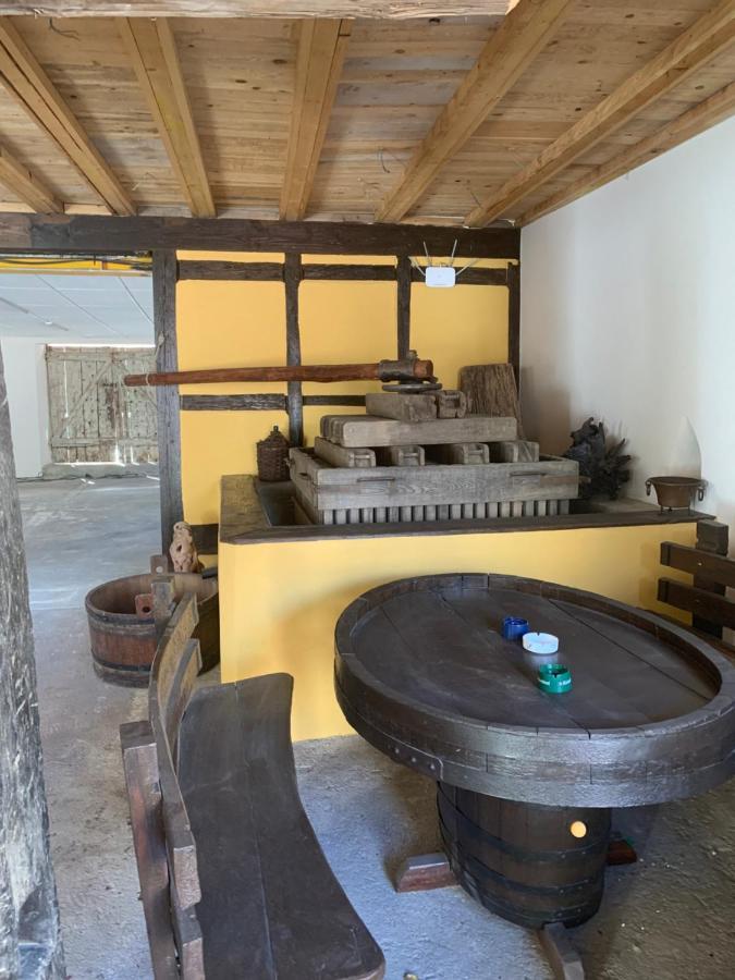 Maison A Colombage De 1602 Wintzenheim Exteriör bild